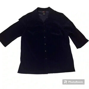 R&K women's tops dark purple velvet ,button up 3/4 sleeves size 18 W